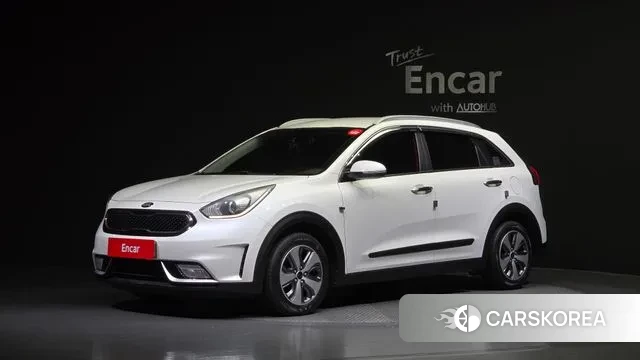 Kia Niro 2018 Белый из Кореи