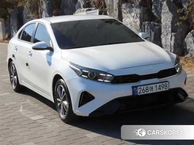 Kia The New K3 2nd generation 2024 Белый из Кореи