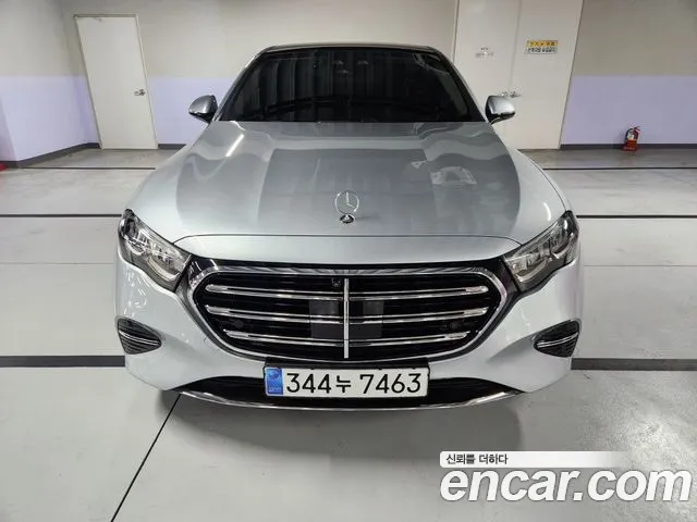 Mercedes-Benz E-Class W214 2024 Серебряный из Кореи