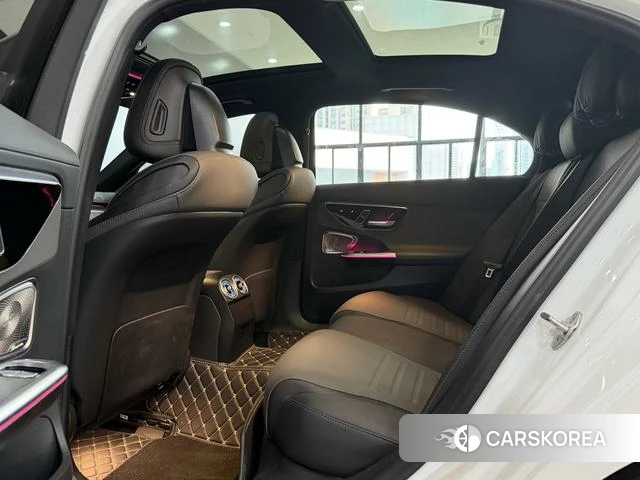Mercedes-Benz Class C 2022 Белый из Китая