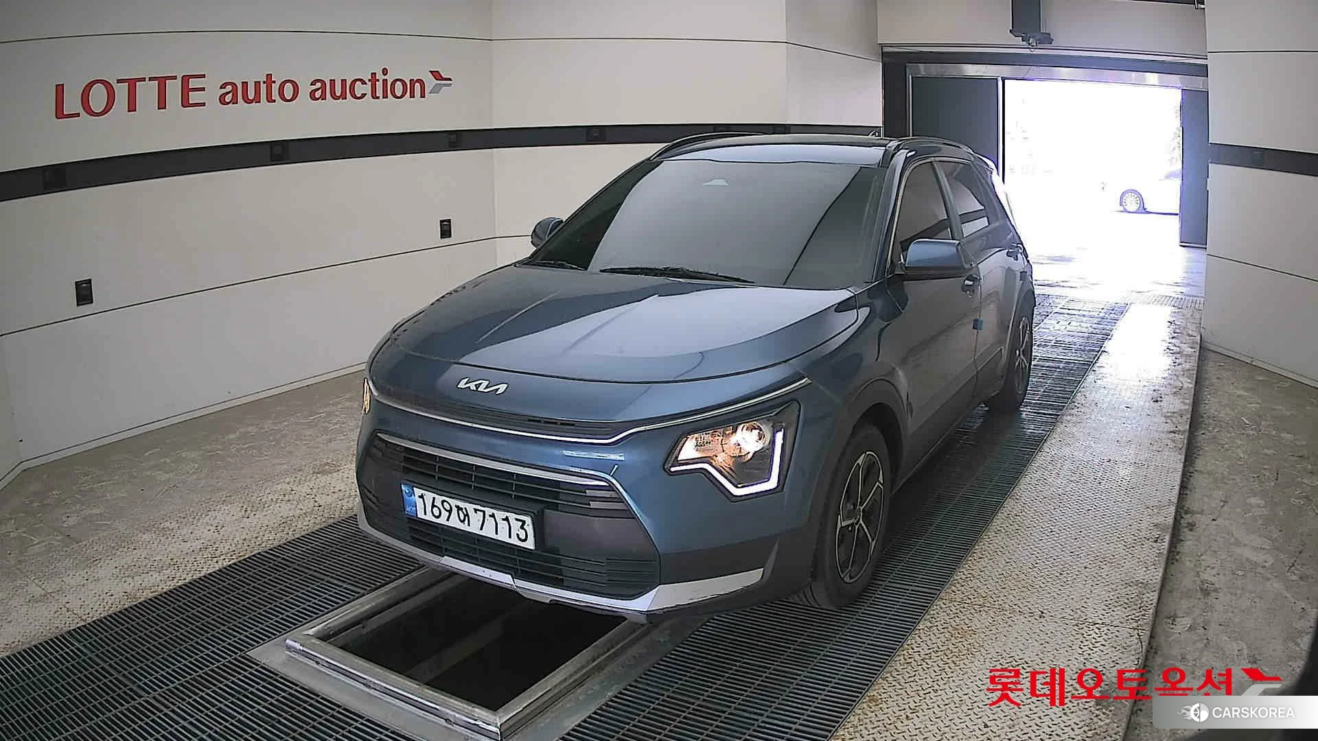 Kia Niro Hybrid 2022 Mineral Blue из Кореи