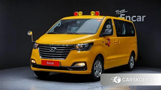 Hyundai The New Grand Starex 2018 Желтый из Кореи