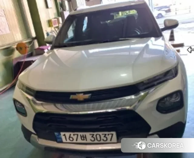 Chevrolet (GM Daewoo) Trailblazer 2023 Белый из Кореи