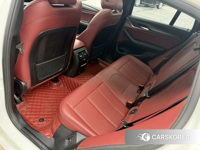 BMW X4 2021 Белый из Китая
