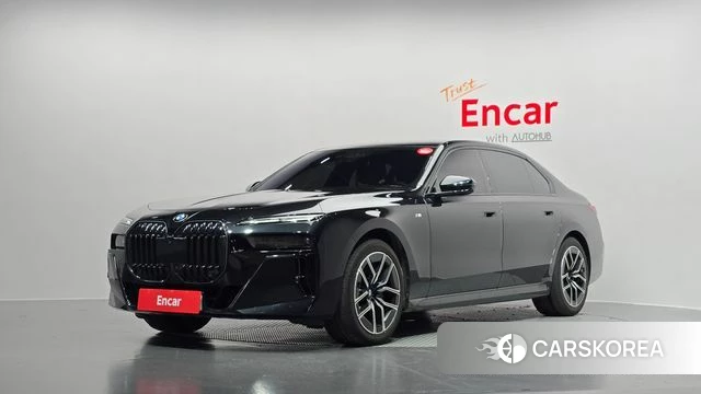 BMW 7 Series (G70) 2025 Черный из Кореи