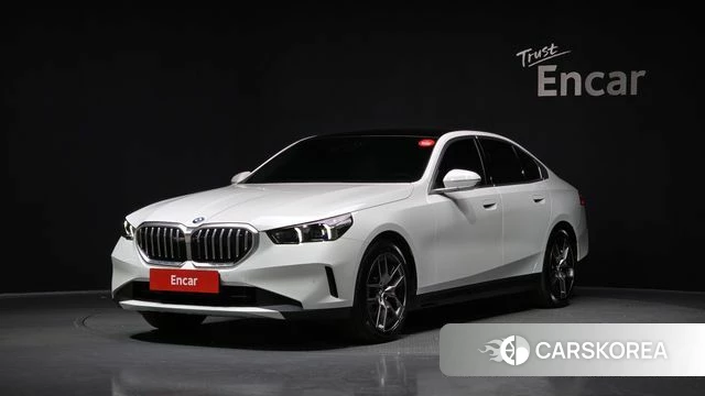 BMW 5 Series (G60) 2025 Белый из Кореи