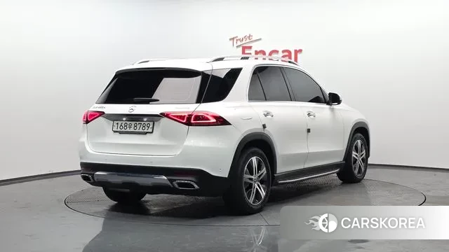 Mercedes-Benz GLE-Class W167 2019 Белый из Кореи