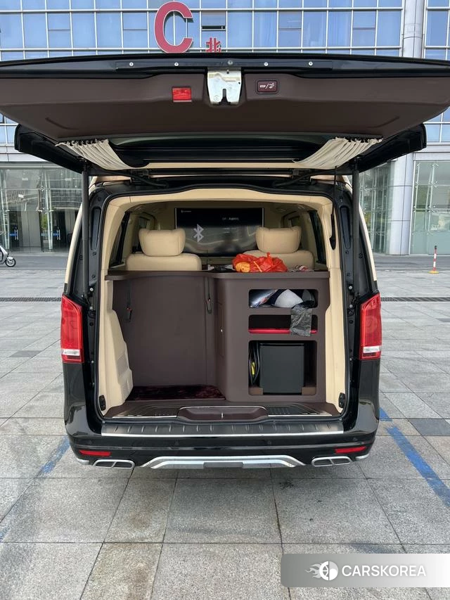 Mercedes-Benz V-class 2021 Черный из Китая