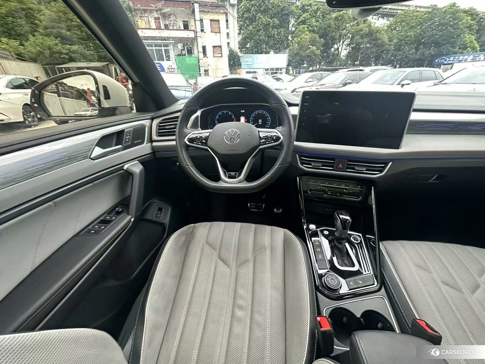 Volkswagen Tanyue 2023 Белый из Китая
