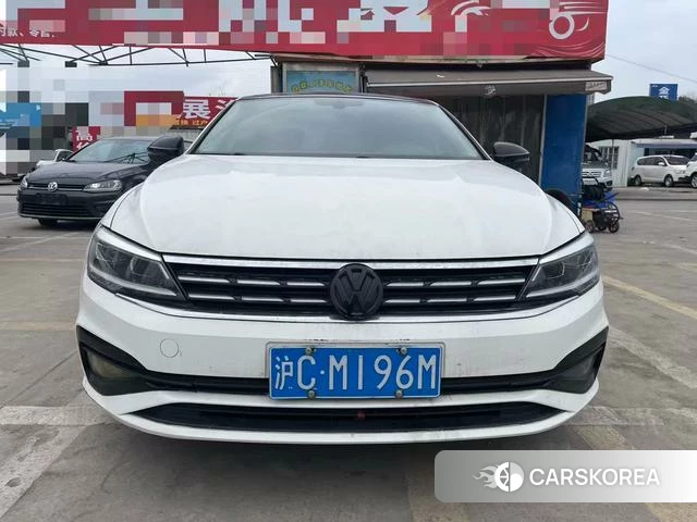 Volkswagen Lingdu 2021 Белый из Китая