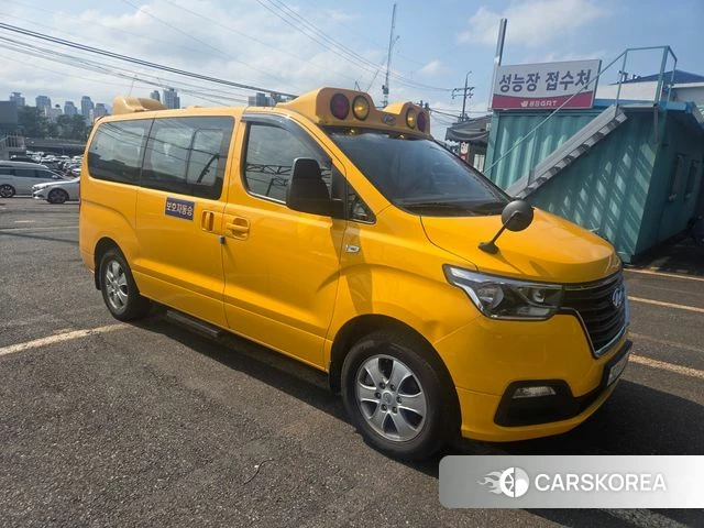 Hyundai The New Grand Starex 2020 Желтый из Кореи