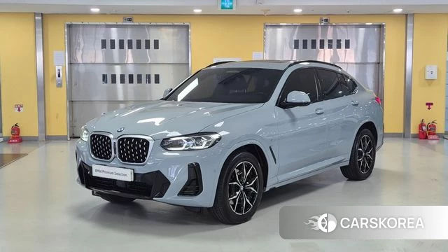 BMW X4 (G02) 2023 Серый из Кореи