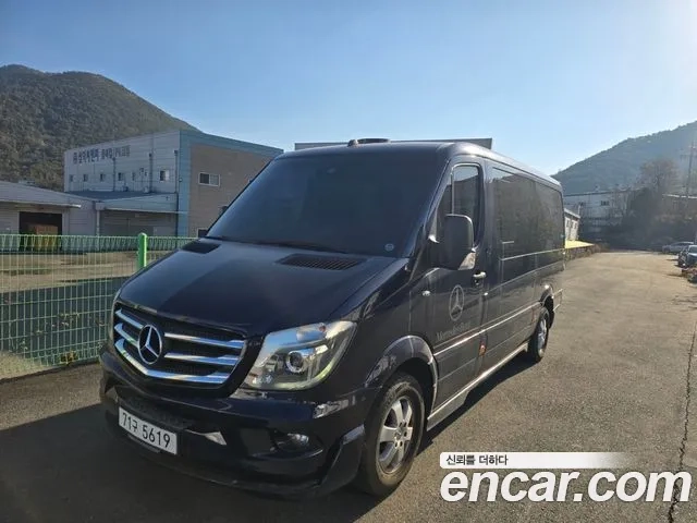 Mercedes-Benz Sprinter 2018 Синий из Кореи