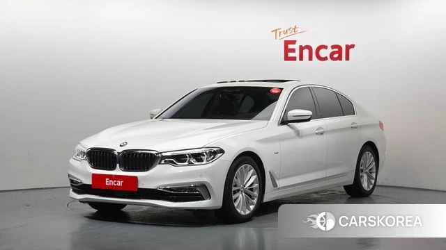 BMW 5 Series (G30) 2018 Белый из Кореи