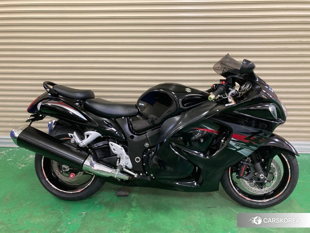 Проданный Suzuki GSX1300R HAYABUSA 2012 из Японии, фото 2