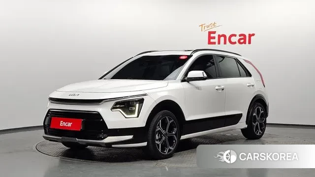 Kia Di Ol Nu Niro 2022 Белый из Кореи