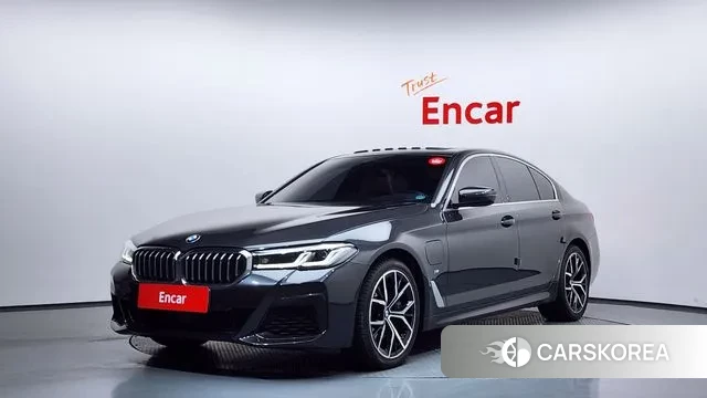 BMW 5 Series (G30) 2021 Серый из Кореи