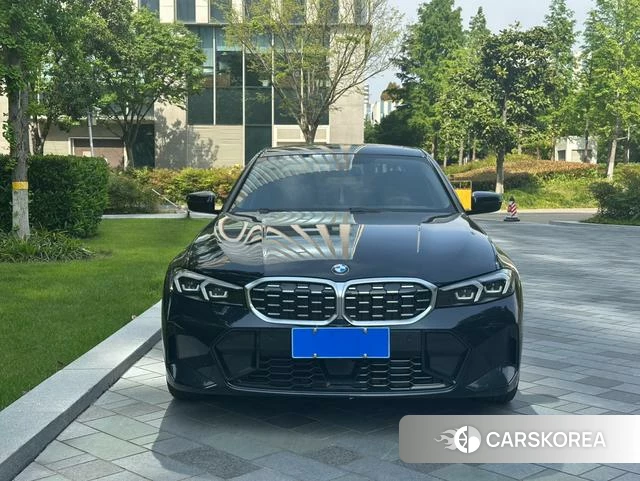 BMW 3 series 2025 Черный из Китая