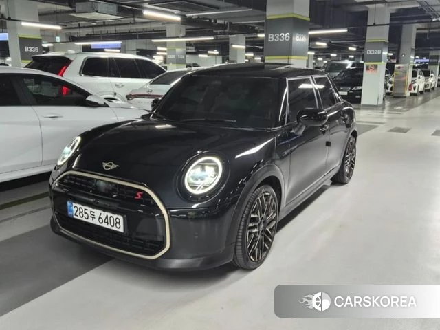 Mini Cooper S 4th Generation 2025 Черный из Кореи