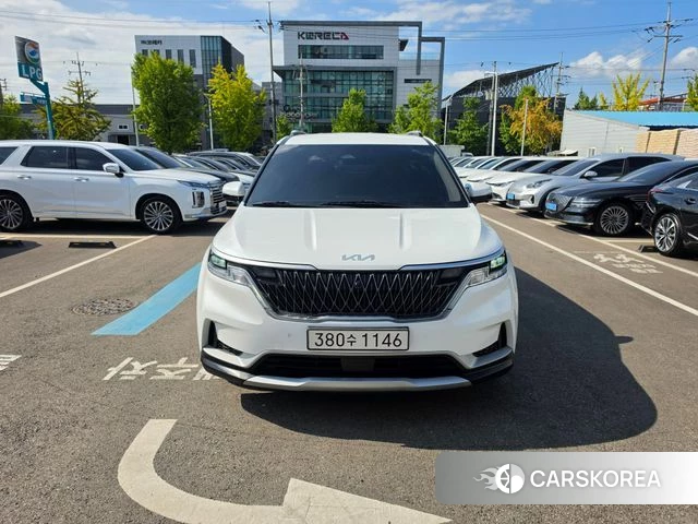 Kia Carnival 4th generation 2023 Белый из Кореи