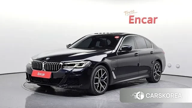 BMW 5 Series (G30) 2020 Черный из Кореи