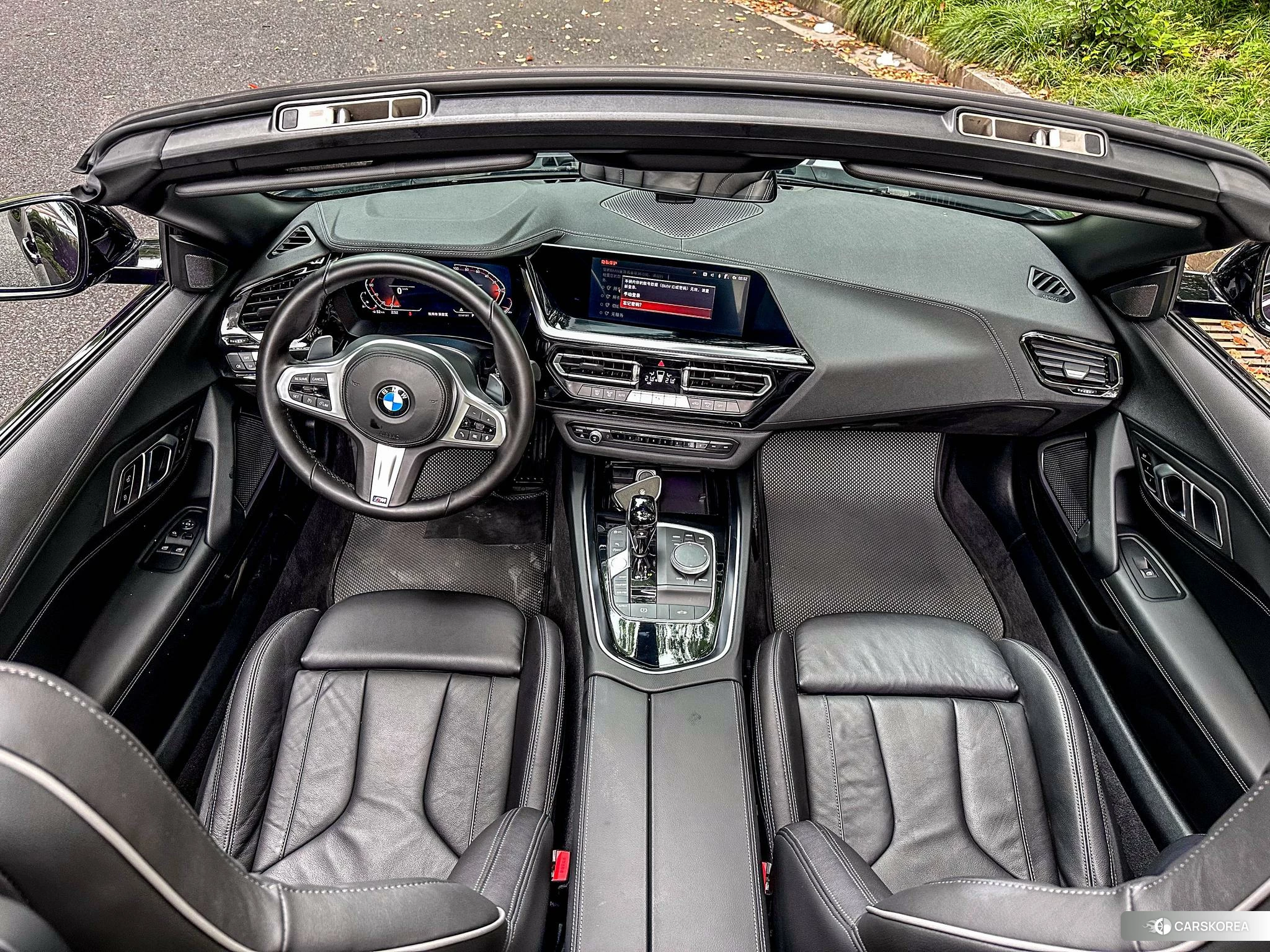 BMW Z4 2023 Фиолетовый из Китая