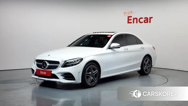 Mercedes-Benz C-Class W205 2021 Белый из Кореи