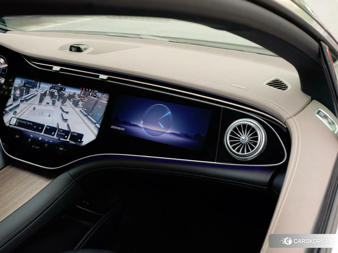 Mercedes-Benz EQS 2023 Синий из Китая
