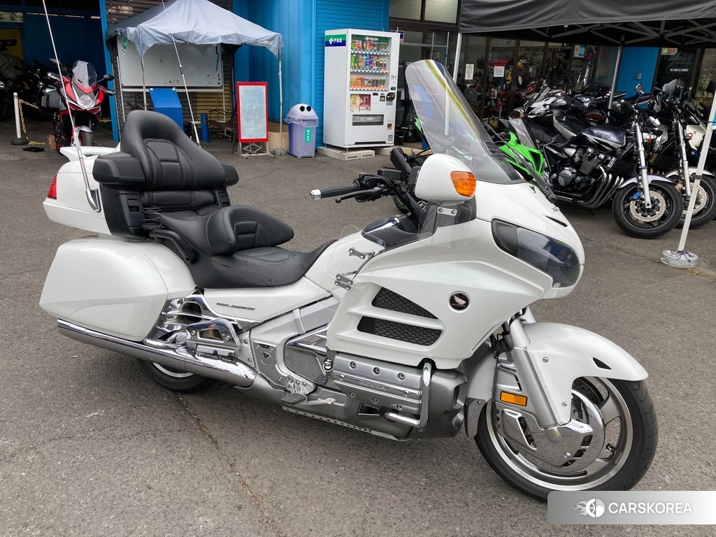 Проданный Honda GL1800 2014 из Японии, фото 2