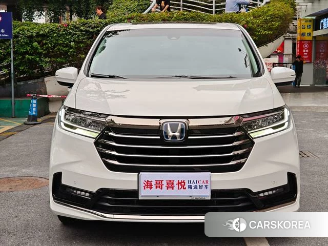 Honda Odyssey 2023 Белый из Китая