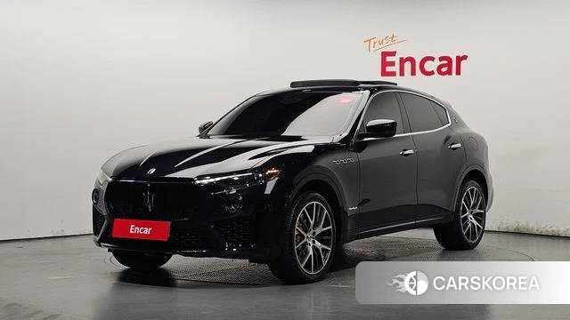Maserati Levante 2019 Черный из Кореи