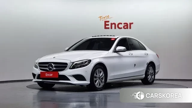 Mercedes-Benz C-Class W205 2019 Белый из Кореи
