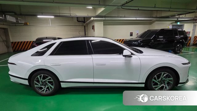 Hyundai Grandeur Hybrid (GN7) 2024 Белый из Кореи