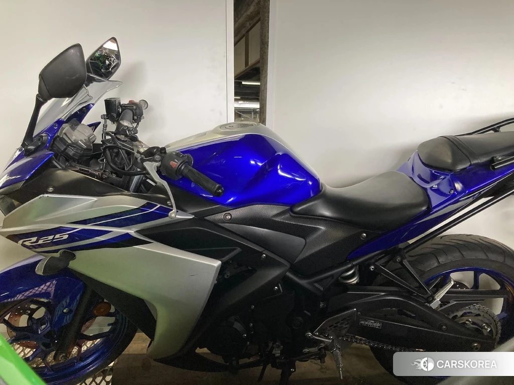 Проданный Yamaha YZF-R25 2015 из Японии, фото 2