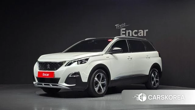 Peugeot 5008 second generation 2021 Белый из Кореи