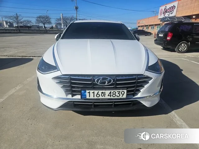 Hyundai Sonata (DN8) 2022 Белый из Кореи