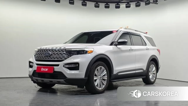 Ford Explorer 6th Generation 2022 Белый из Кореи
