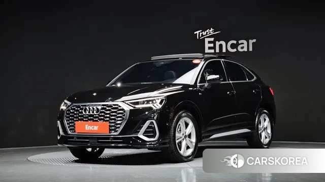 Audi Q3 (F3) 2023 Черный из Кореи