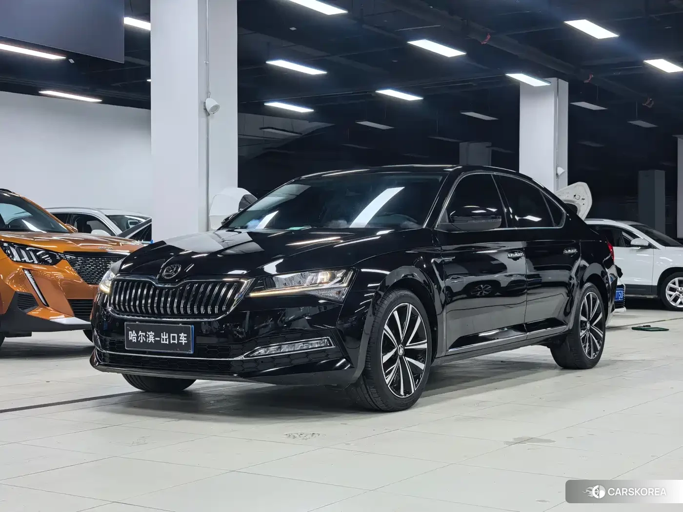 Skoda Superb 2023 Черный из Китая