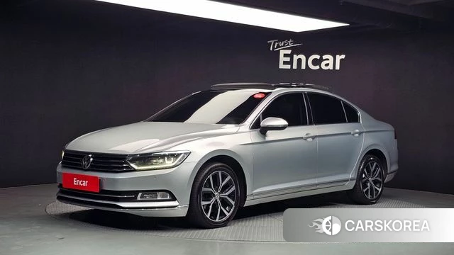 Volkswagen Passat GT (B8) 2018 Серебристо-серый из Кореи