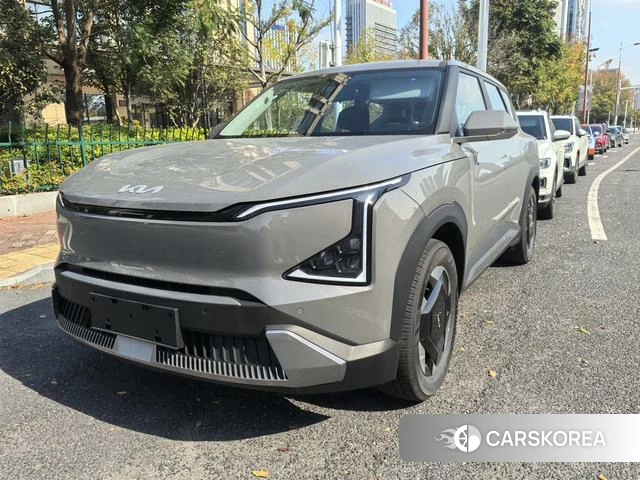 Kia EV5 2025 Темно-серый из Китая