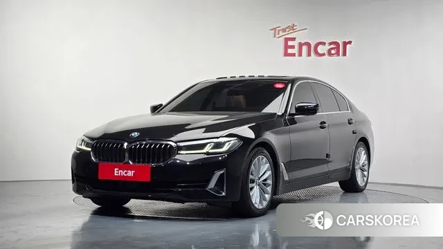 BMW 5 Series (G30) 2022 Черный из Кореи