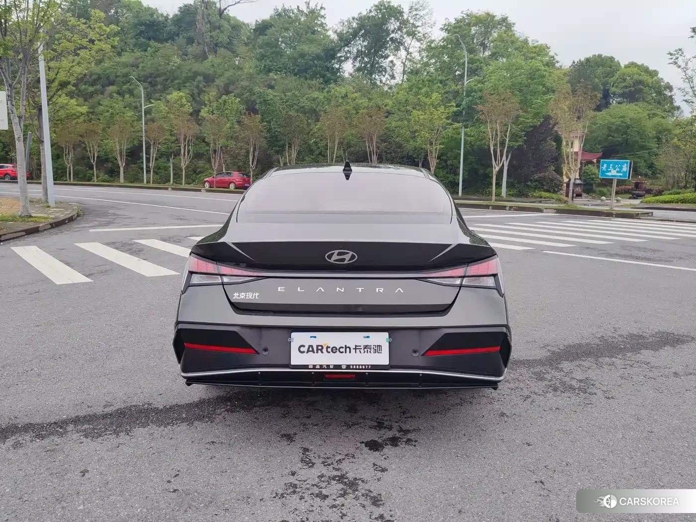 Hyundai Elantra 2024 Silver/gray из Китая
