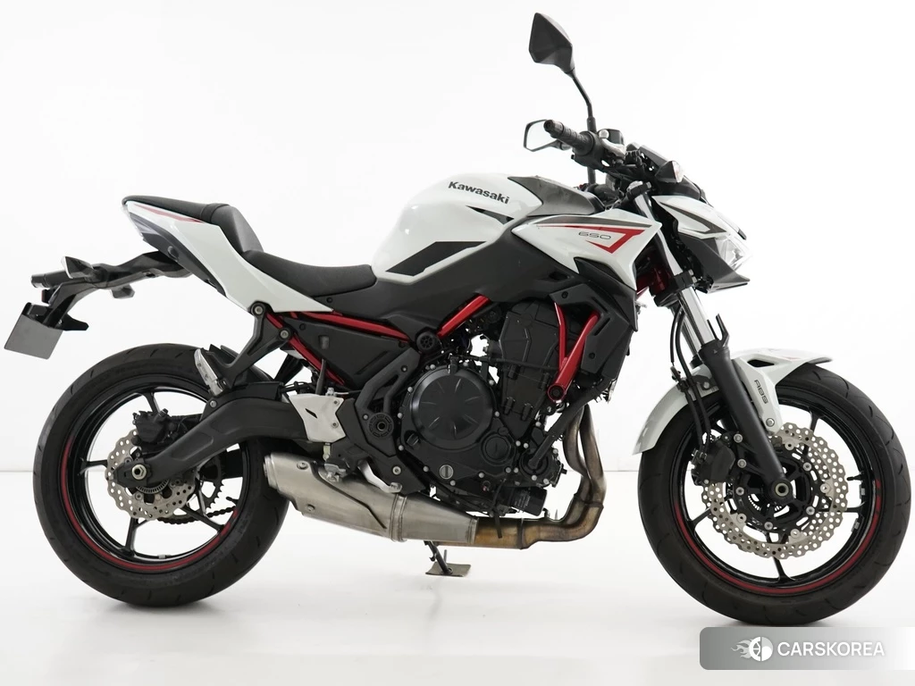Проданный Kawasaki Z650 ABS 2022 из Японии, фото 2