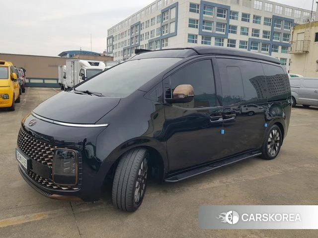Hyundai Staria 2022 Черный из Кореи
