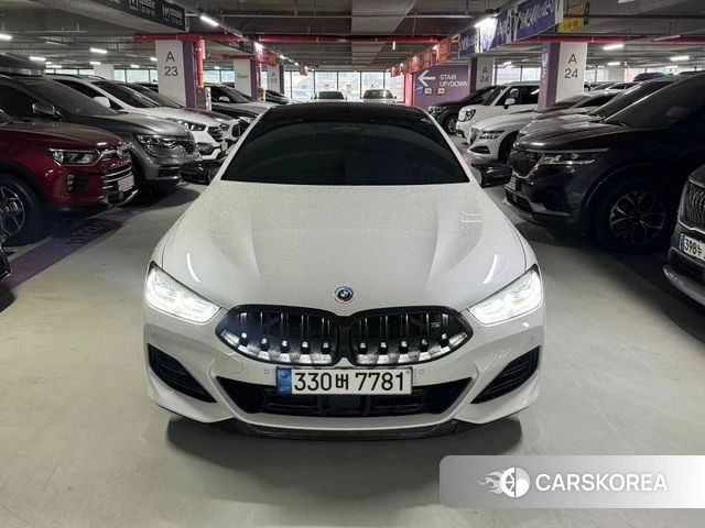 BMW 8 Series (G15) 2022 Белый из Кореи
