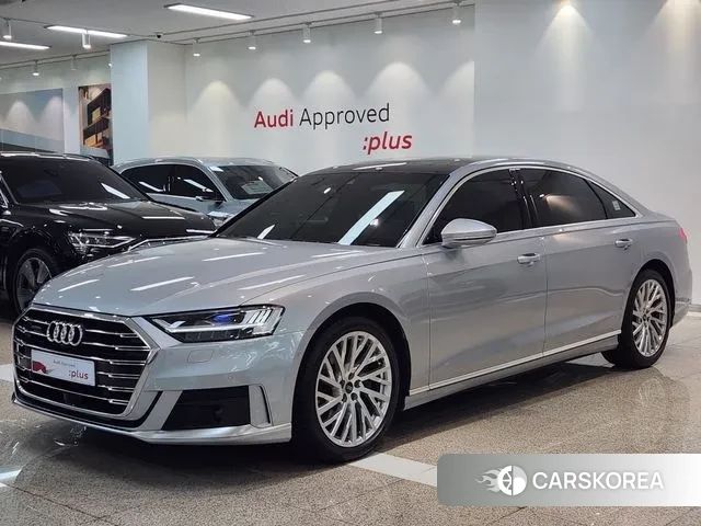 Audi A8 (D5) 2021 Серебряный из Кореи