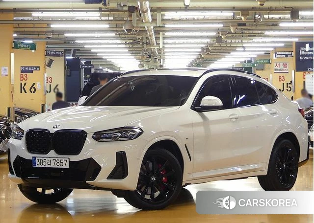 BMW X4 (G02) 2025 Белый из Кореи