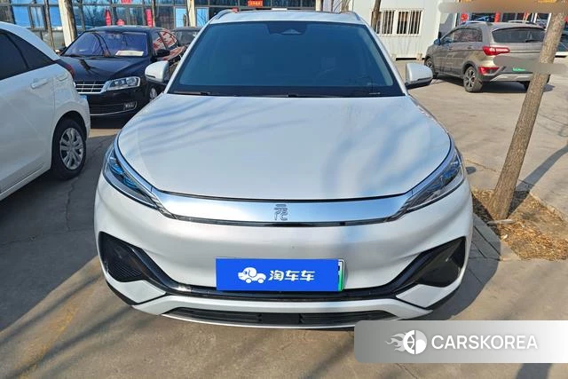 BYD Yuan PLUS 2025 Белый из Китая