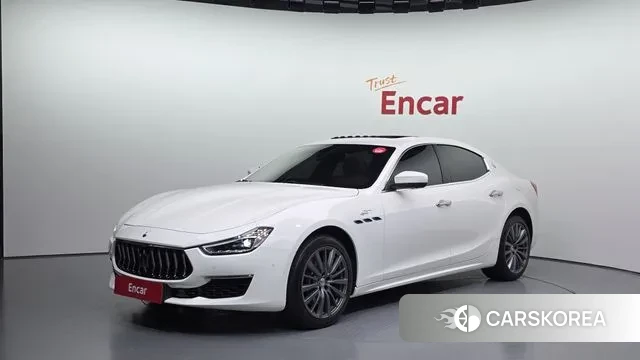 Maserati Ghibli 2022 Белый из Кореи